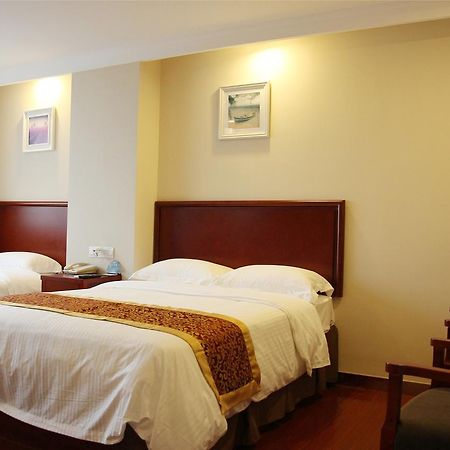 Greentree Alliance Guangxi Hezhou Babu District Lingfeng Square Hotel Luaran gambar