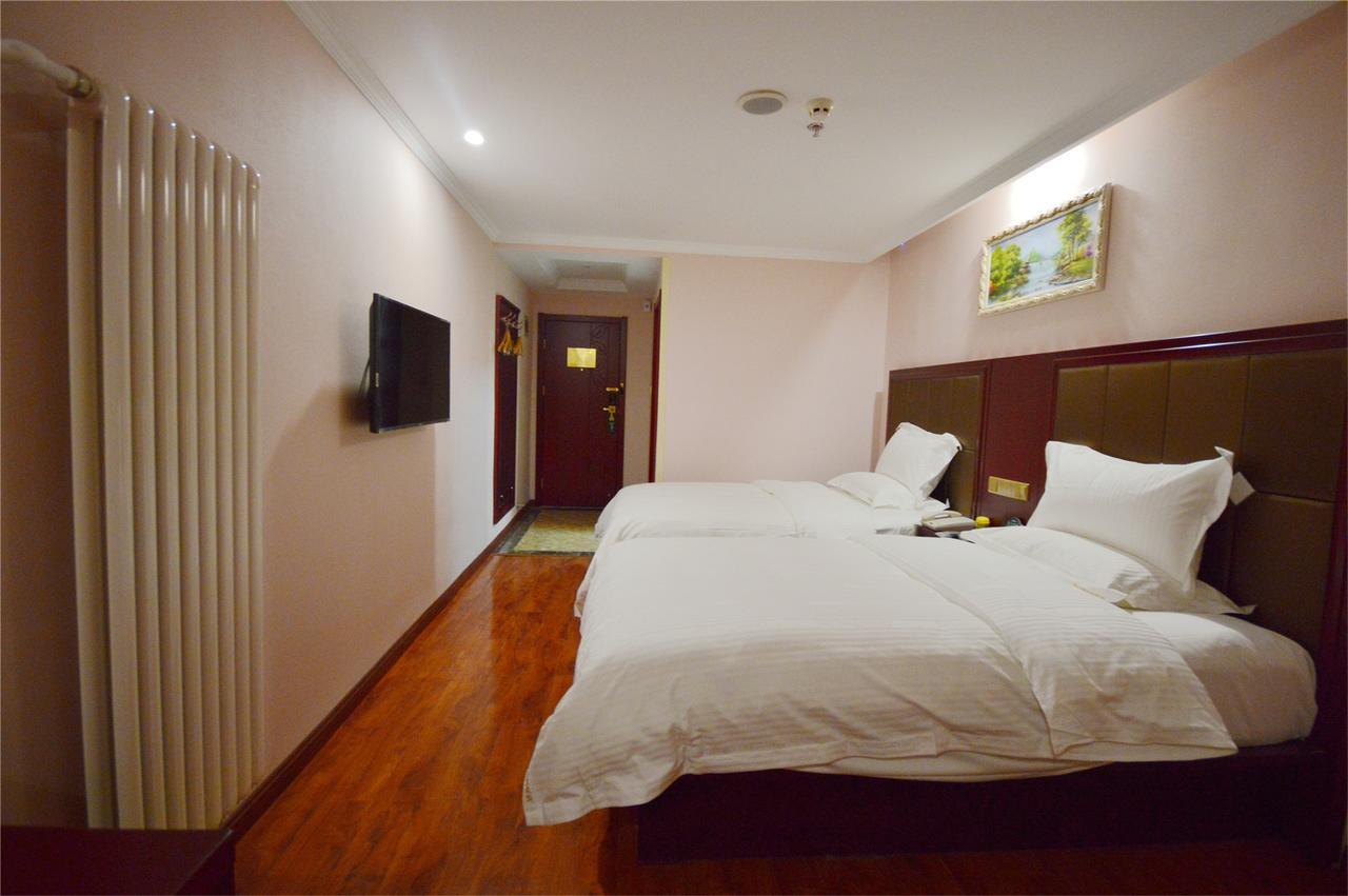 Greentree Alliance Guangxi Hezhou Babu District Lingfeng Square Hotel Luaran gambar