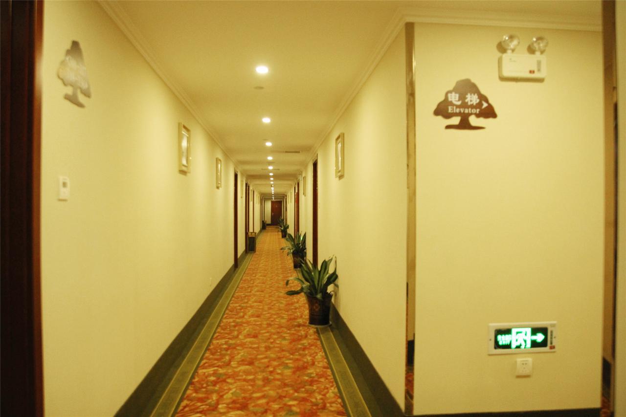 Greentree Alliance Guangxi Hezhou Babu District Lingfeng Square Hotel Luaran gambar