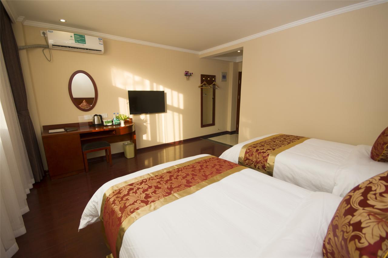 Greentree Alliance Guangxi Hezhou Babu District Lingfeng Square Hotel Luaran gambar