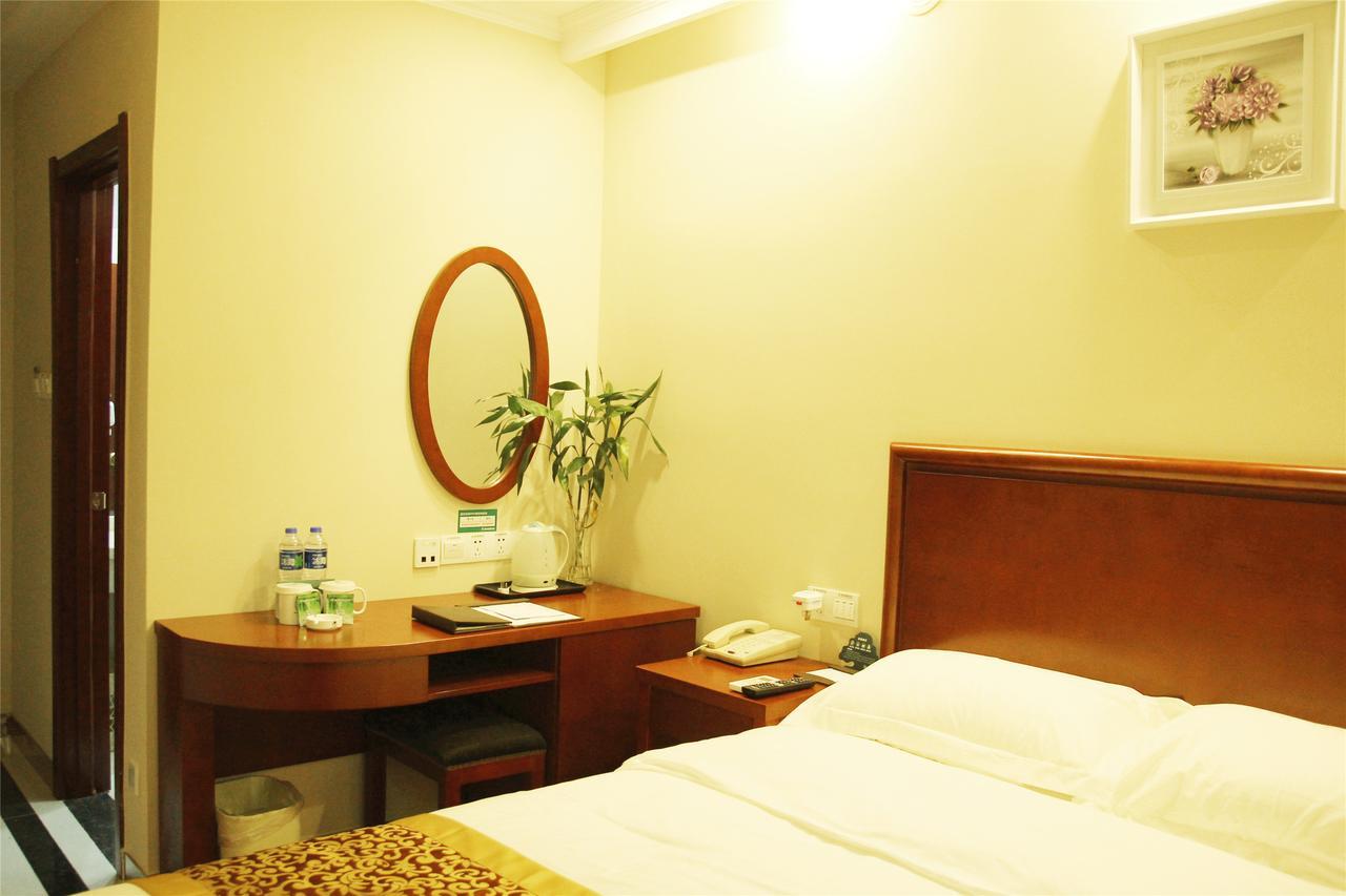 Greentree Alliance Guangxi Hezhou Babu District Lingfeng Square Hotel Luaran gambar
