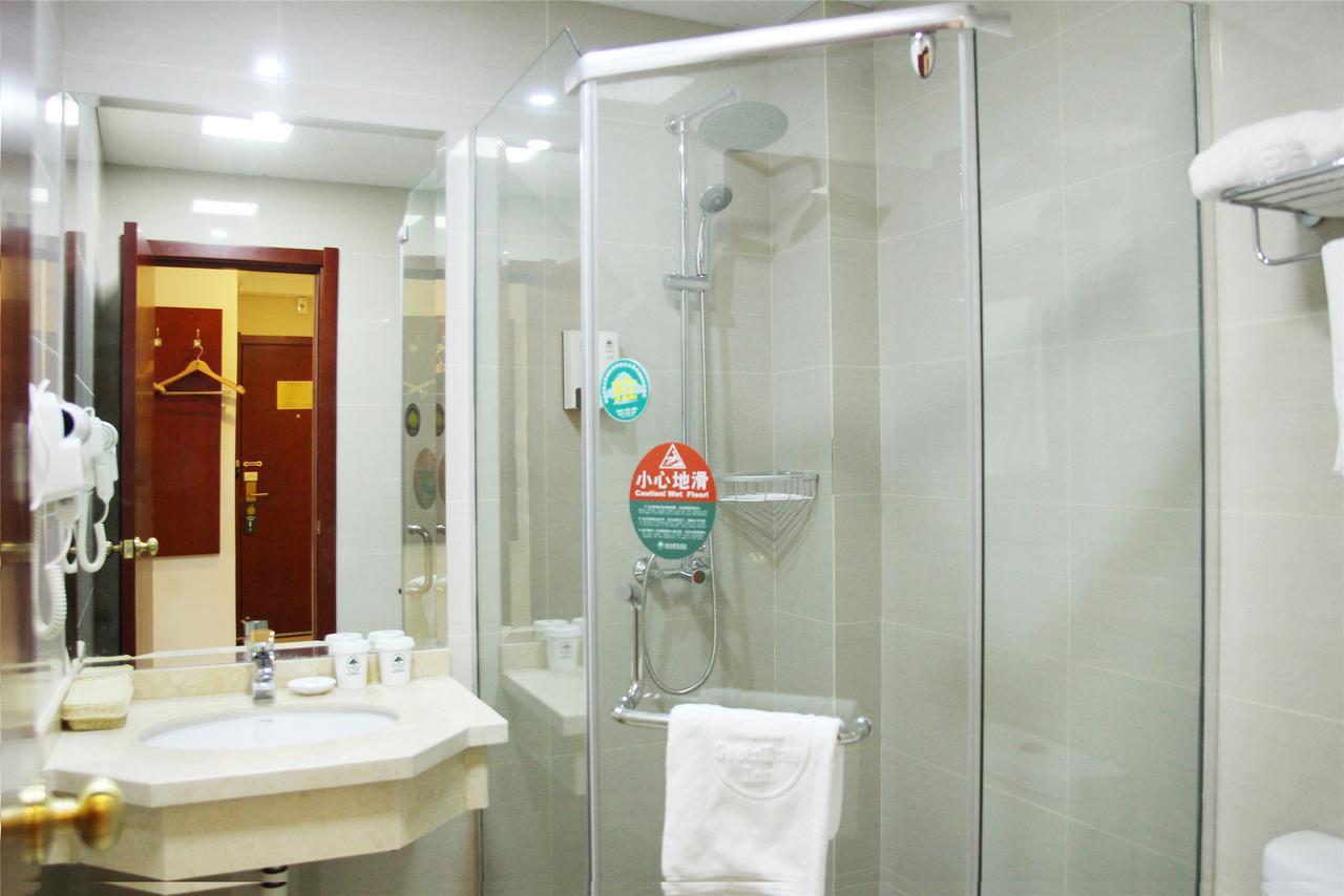 Greentree Alliance Guangxi Hezhou Babu District Lingfeng Square Hotel Luaran gambar
